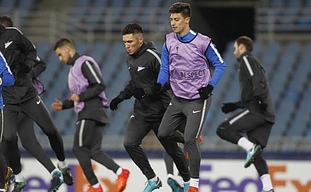 Jugadores del Zenit entrenan en Anoeta