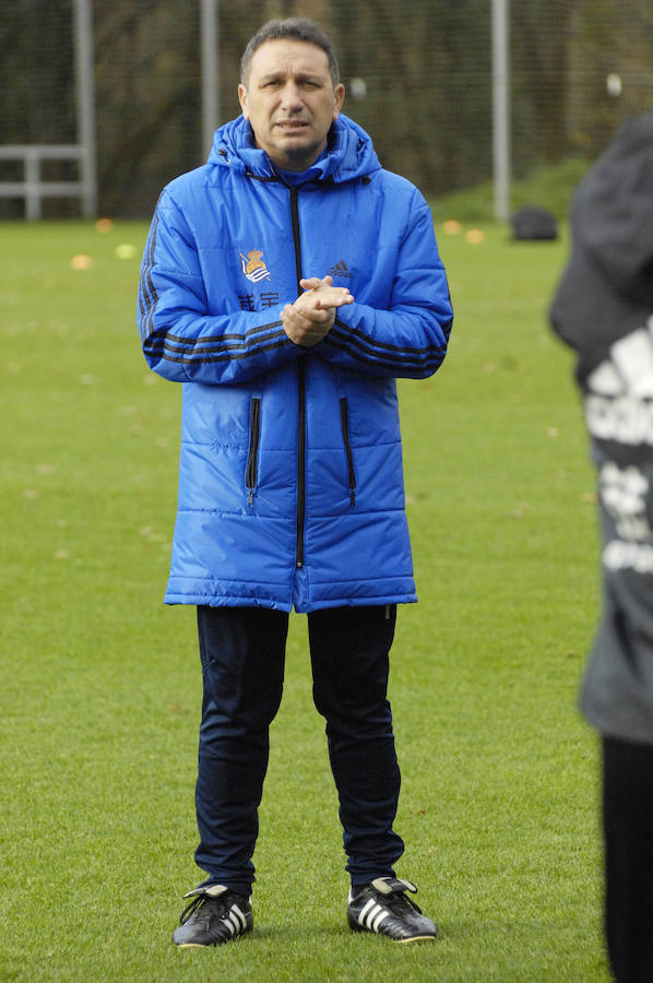 Eusebio ha citado a sus jugadores esta mañana en Zubieta para el último entrenamiento antes del debi de mañana en San Mamés contra el Athletic). 