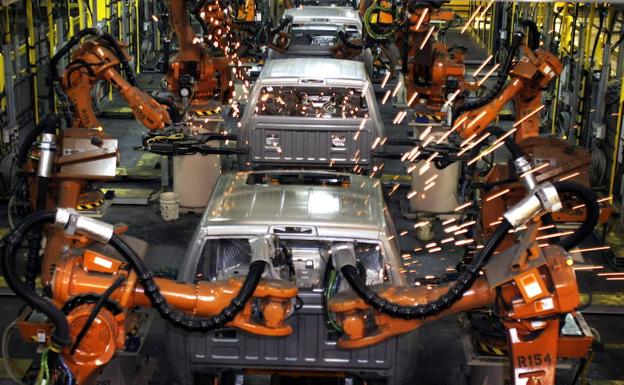 Planta de automóviles totalmente robotizadas.