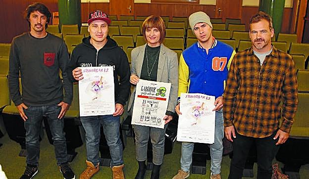 Organizadores. Thomas Bretón, Harri Da Silva, Josune Gomez, Yerandy Macías e Iñaki Navascués.
