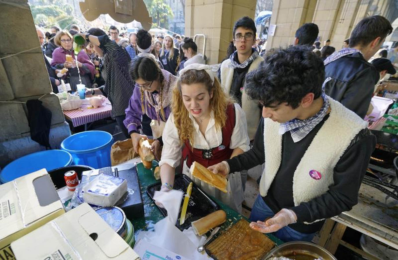 La feria de Santo Tomás de Donostia, un éxito