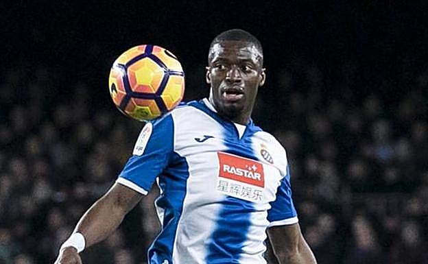 Pape Diop, segundo refuerzo invernal del S.D. Eibar
