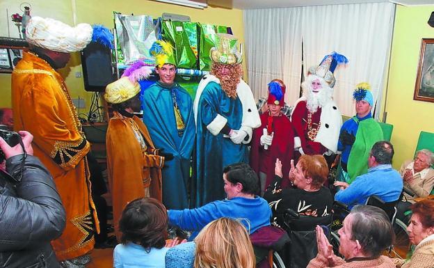 Visita. Los Reyes Magos volverán a la residencia el 5 de enero. 