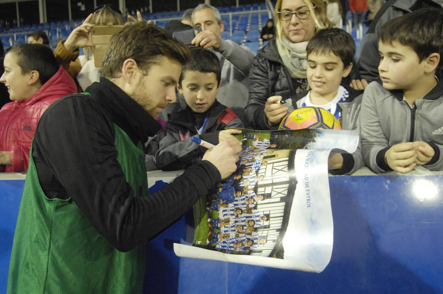 La plantilla de la Real Sociedad, se ha ejercitado este sábado por la tarde en Zubieta con las ausencias de Januzaj y De la Bella.