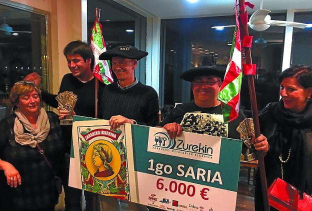 Ganadores del 2017. Alkorta y Kaperotxipi, de Orio, ganadores de la pasada edición.
