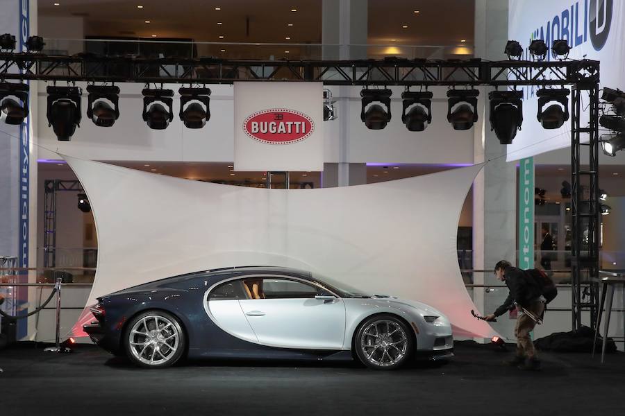 El Salón del Automóvil de Detroit 2018 ha abierto sus puertas con la mirada puesta en los modelos de gran tamaño, pero también en el comercio internacional y el impacto de los recortes impositivos. 