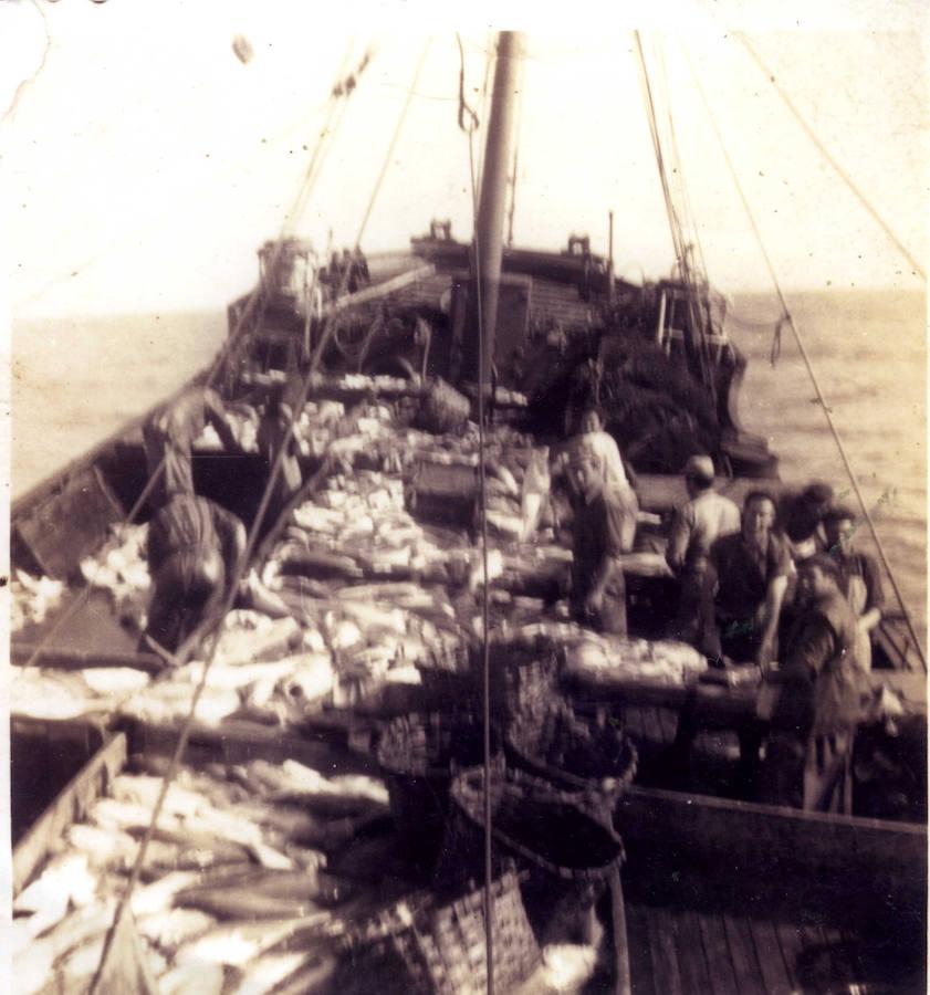 Algunos patrones y pescadores disponian de cámaras en Super 8, a veces compradas en la misma Canadá, con las que recogían detalles de su trabajo. 