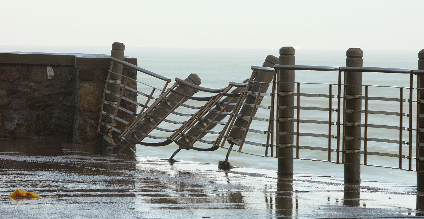 San Sebastián, Zarautz y Zumaia son las localidades en las más se han hecho visibles las consecuencias del temporal