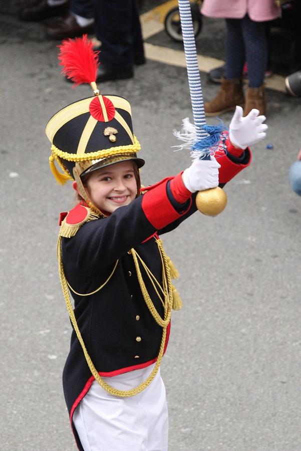 Casi 5.000 niños han desfilado por el centro de San Sebastián al son de la música de Sarriegui