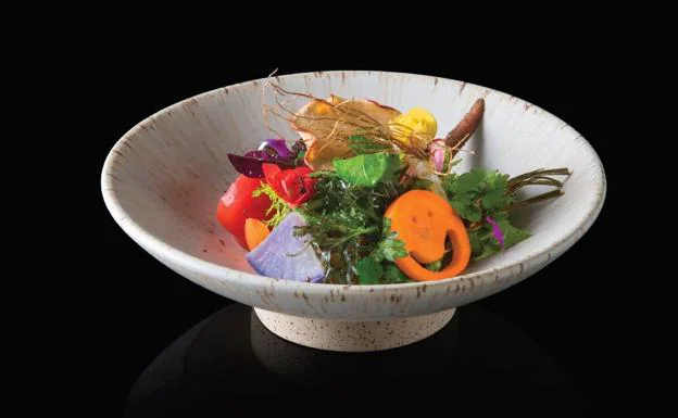 Uno de los platos ligeros y vanguardistas del restaurante ‘Den’, creado por el chef Zaiyu Hasegawa.