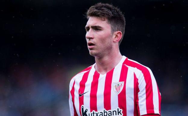 Aymeric Laporte, todavía vestido con la camiseta del Athletic. 