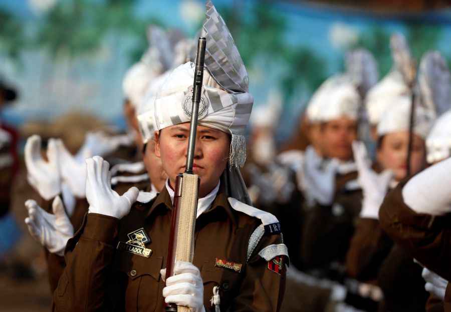 Un gran desfile civil y militar, que ha tenido este año como invitados especiales a los países de la Asociación de Naciones del Sudeste Asiático, conmemora la aprobación de la Constitución en India. 