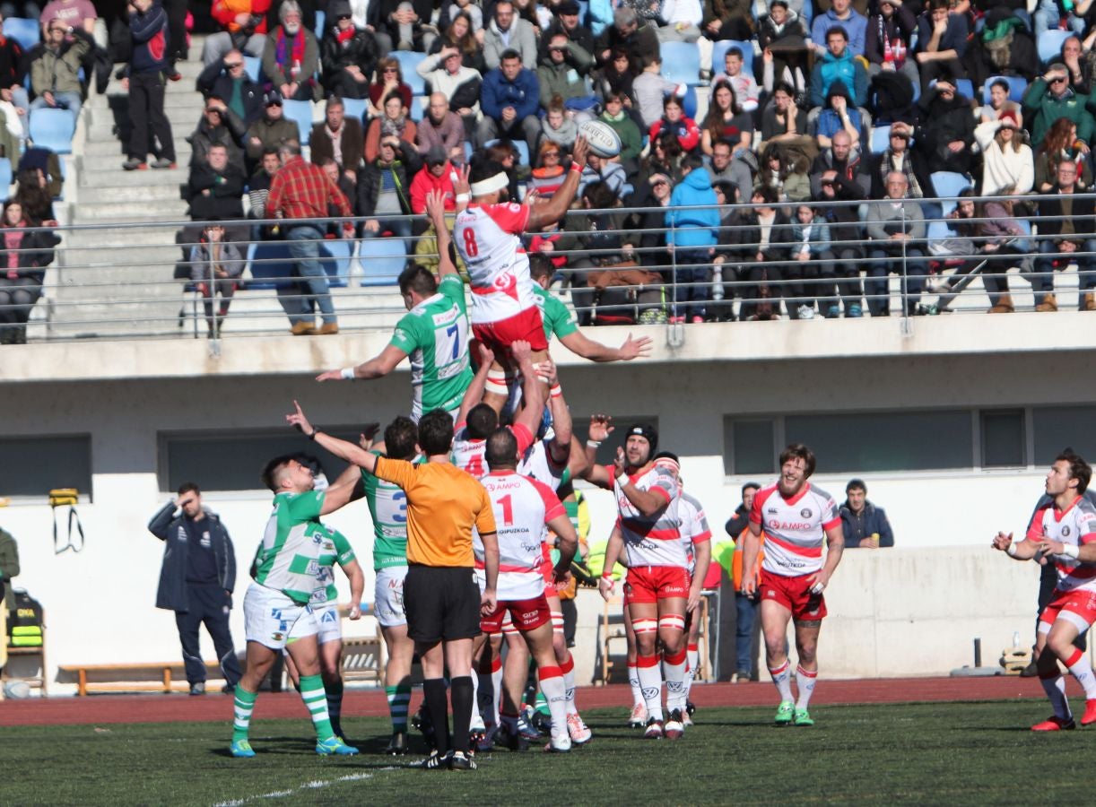 El Ampo Ordizia ha logrado este domingo una importante victoria (27-26) ante el Senor Independiente, que cede la tercera plaza al Sanitas Alcobendas, mientras los guipuzcoanos son sextos.