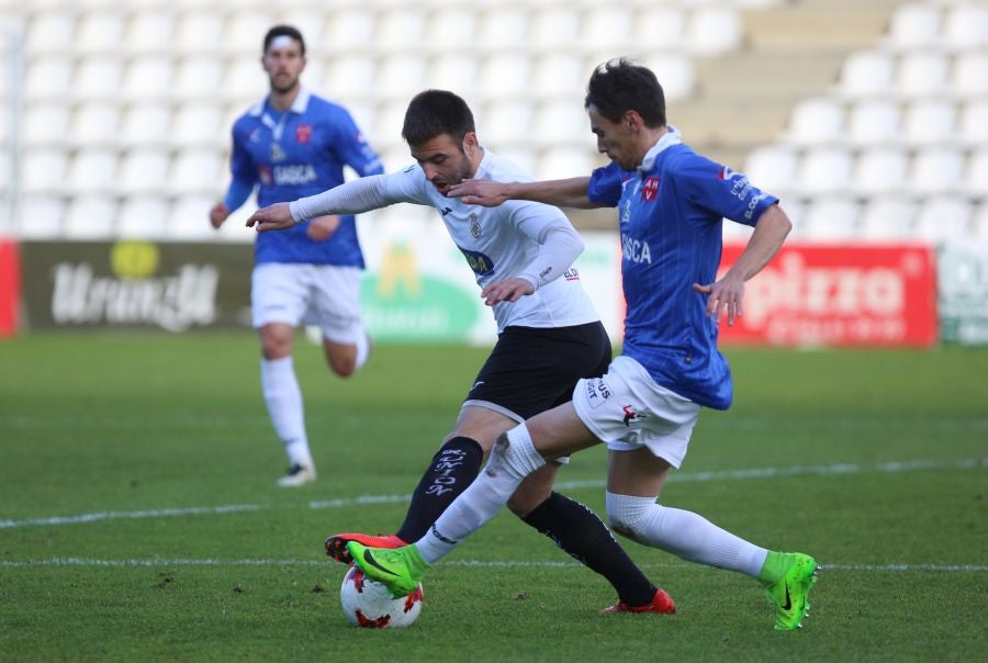 Tras un duro partido el Real Unión consigue empatar con el Barakaldo en el minuto 86.