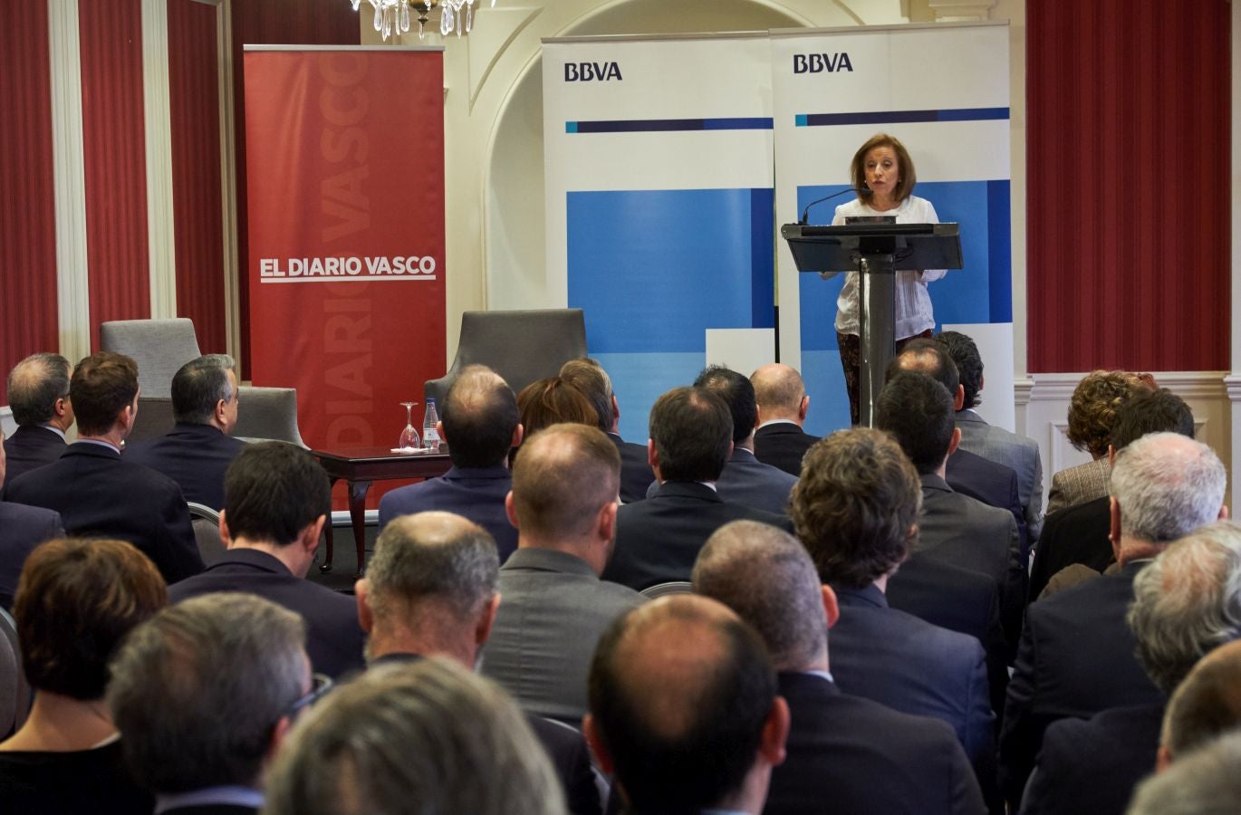 Marisa Poncela, Secretaria de Estado de Comercio, ha disertado sobre el tema 'Internacionalización y apertura de la economía vasca' en un acto organizado por EL DIARIO VASCO y el BBVA en el hotel Londres de Donostia