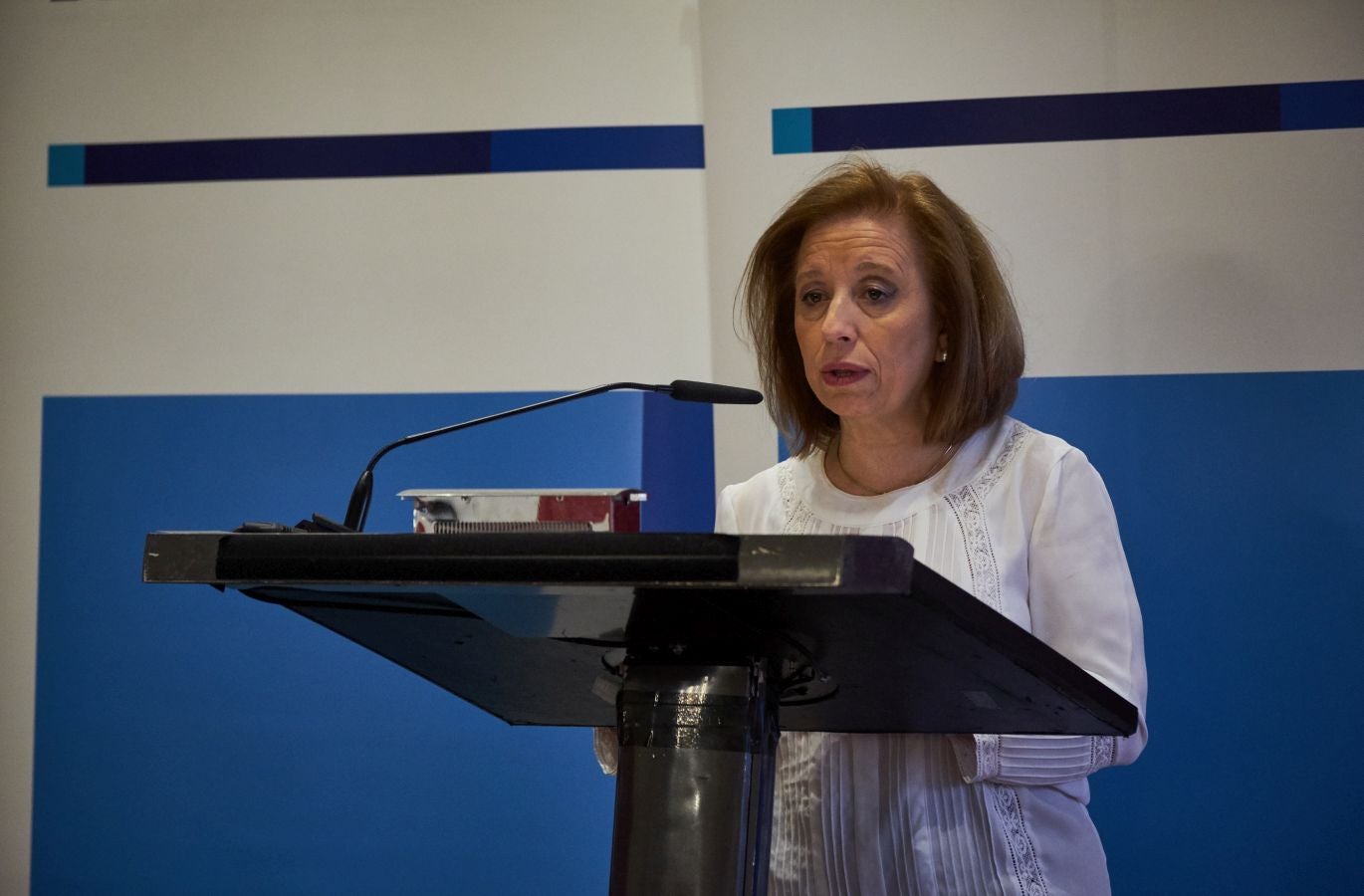 Marisa Poncela, Secretaria de Estado de Comercio, ha disertado sobre el tema 'Internacionalización y apertura de la economía vasca' en un acto organizado por EL DIARIO VASCO y el BBVA en el hotel Londres de Donostia