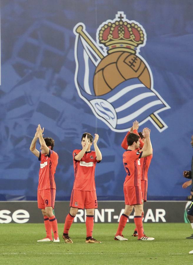 El partido entre la Real Sociedad y el Salzburgo en Anoeta, en imágenes