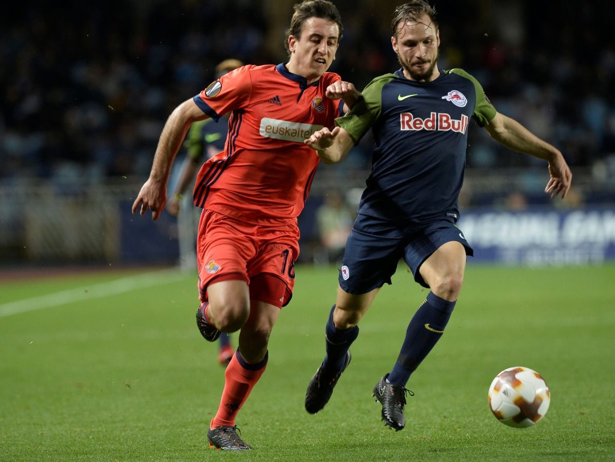 El partido entre la Real Sociedad y el Salzburgo en Anoeta, en imágenes