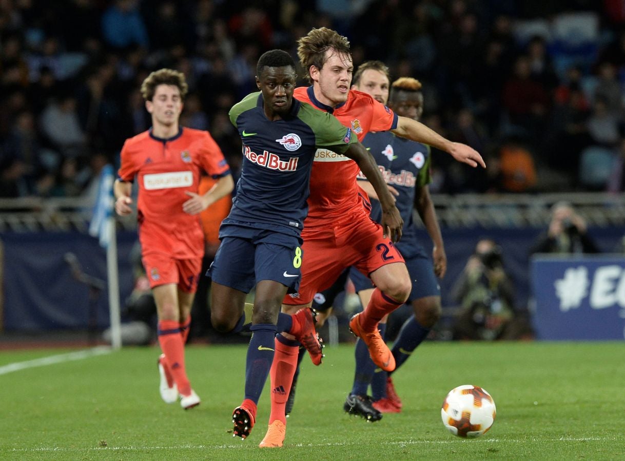 El partido entre la Real Sociedad y el Salzburgo en Anoeta, en imágenes