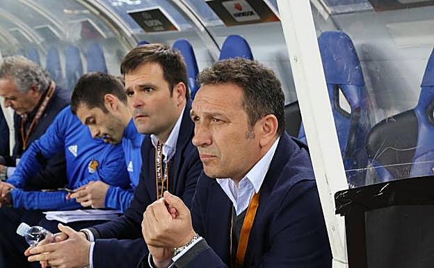 Eusebio Sacristán, momentos antes de arrancar el partido. 