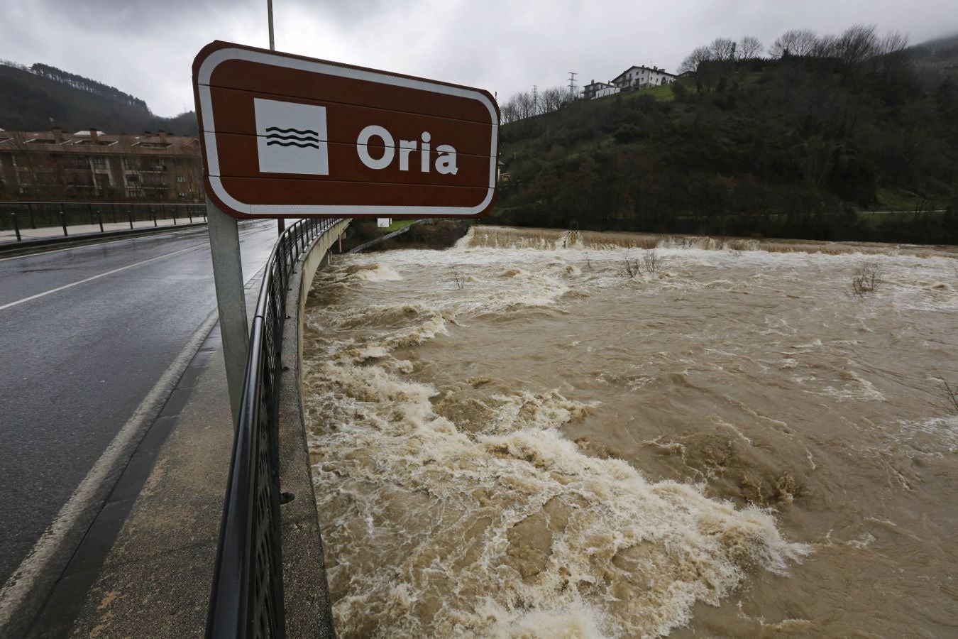 Inundaciones puntuales de los ríos guipuzcoanos tras las intensas lluvias de los últimos días. 