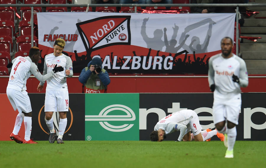 Emoción en el Salzburgo - Real Sociedad con la presencia de casi dos mil aficionados realistas en las gradas