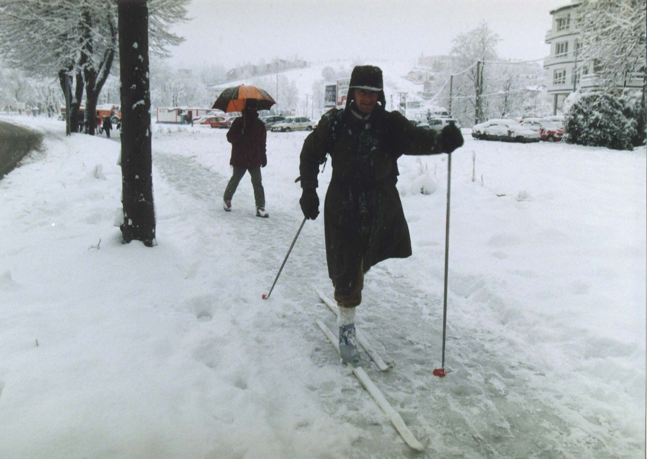 A primeras horas de la mañana del 20 de febrero de 1996 la nieve comenzó a caer sobre San Sebastián. Todo empeoró al día siguiente