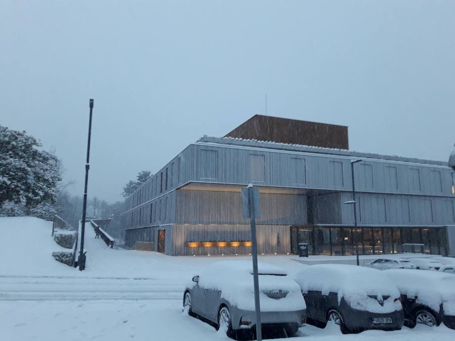 Las precipitaciones están generando severos problemas de circulación en la ciudad