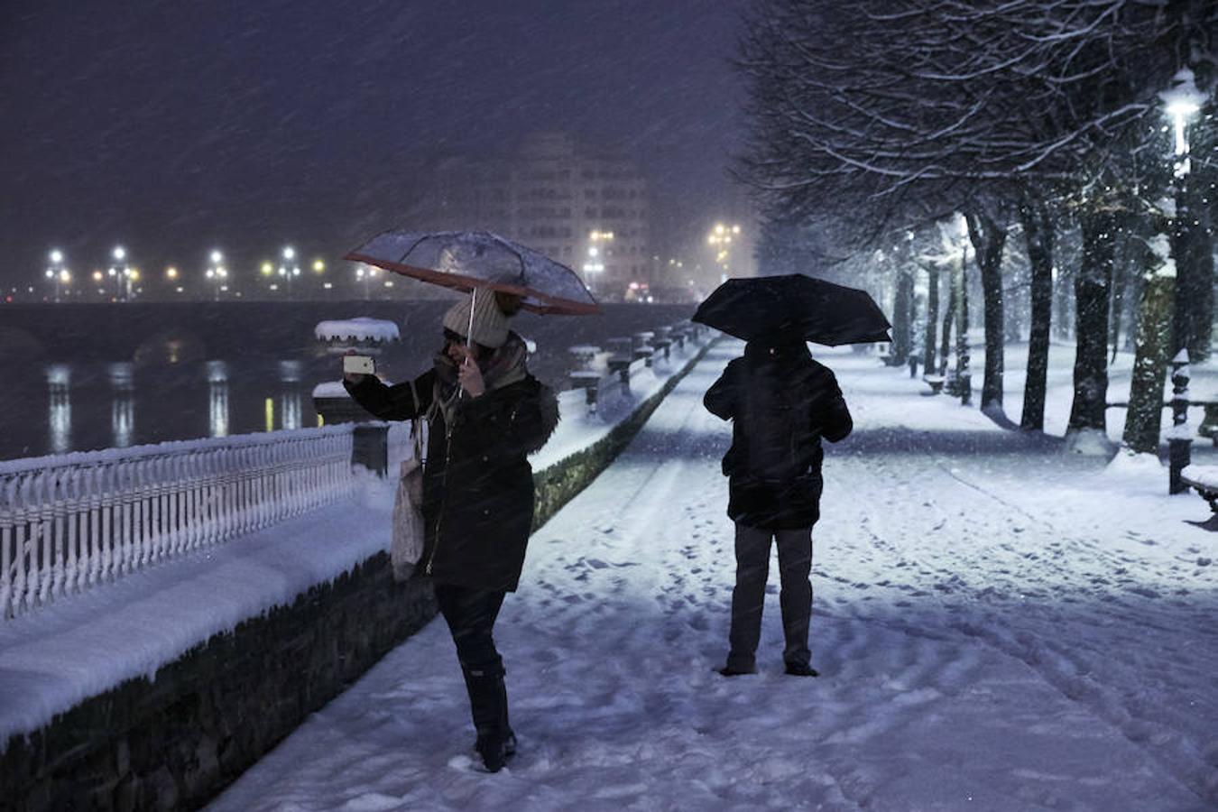 Las precipitaciones están generando severos problemas de circulación en la ciudad