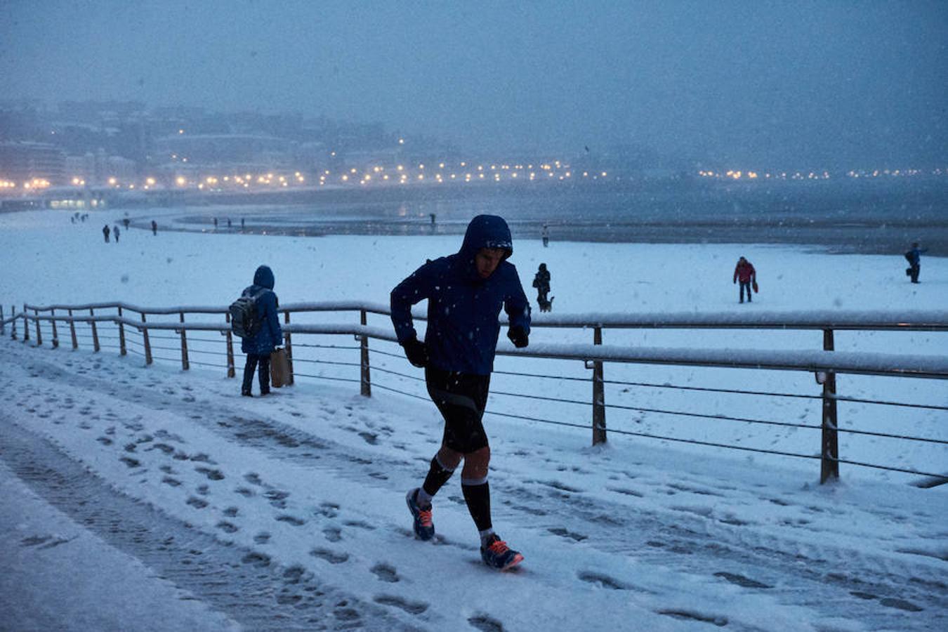 Las precipitaciones están generando severos problemas de circulación en la ciudad