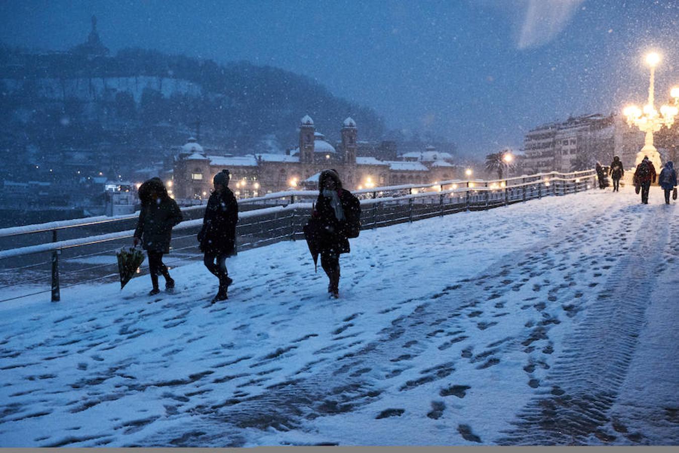 Las precipitaciones están generando severos problemas de circulación en la ciudad