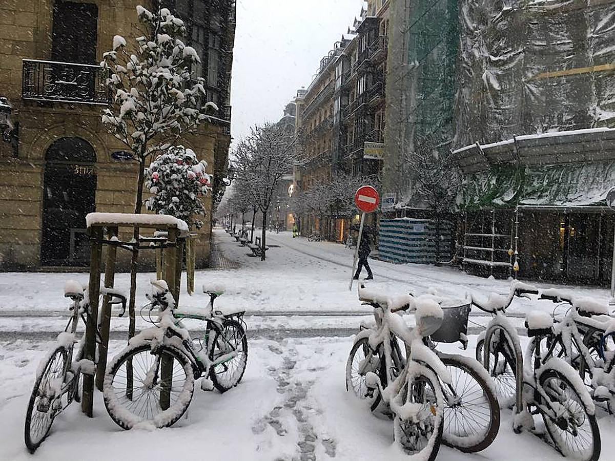 Las precipitaciones están generando severos problemas de circulación en la ciudad
