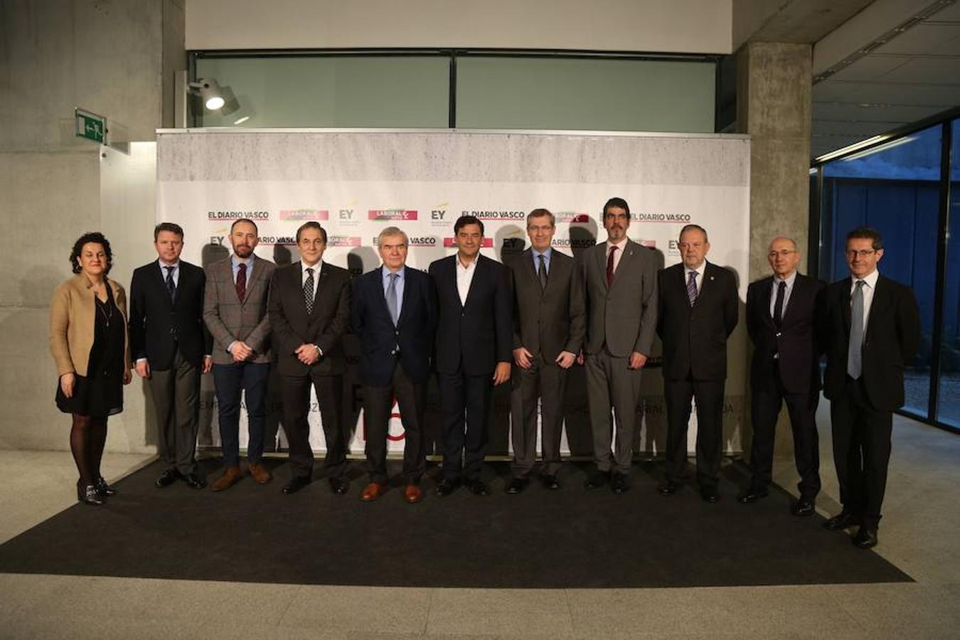 A la jornada ha asistido una nutrida representación de la vida económica y empresarial guipuzcoana y vasca