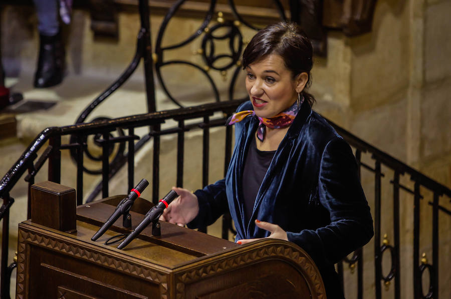 La casa de Juntas de Gernika acoge la segunda asamblea extraordinaria de mujeres electas para denunciar los techos de cristal a los que se enfrentan las mujeres.