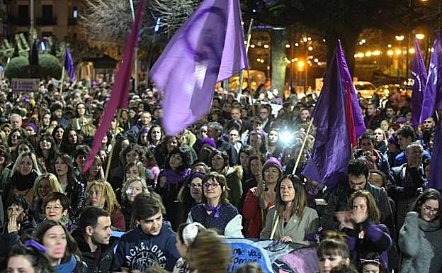 Manifestación este jueves por las calles de San Sebastián durante el Día de la Mujer. 