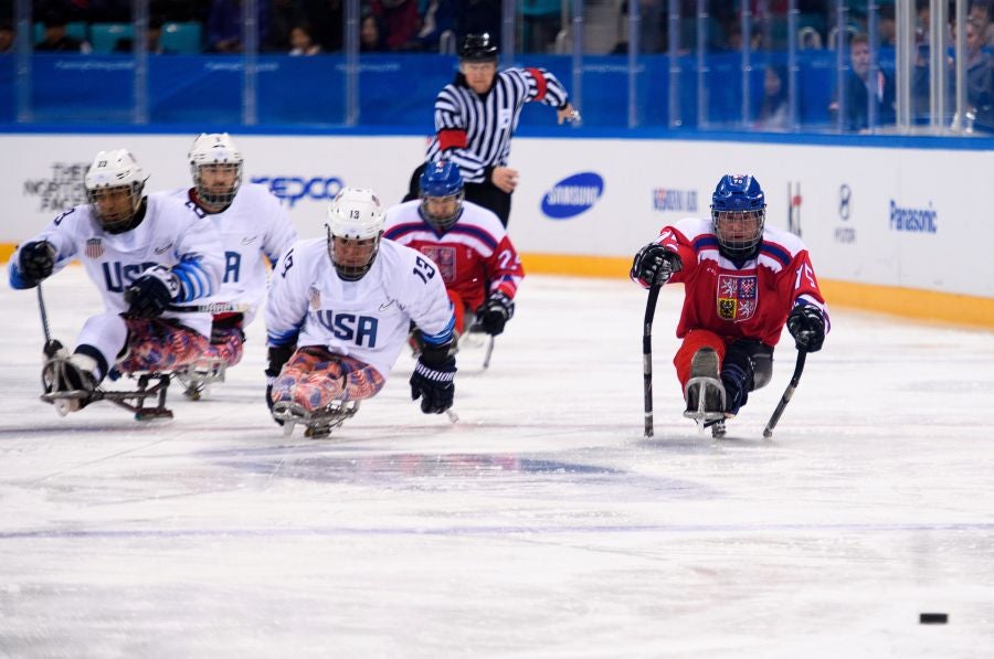 Este fin de semana ha habido pruebas de hockey hielo, curling, snowboard y esquí de fondo. 