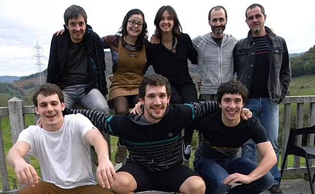 Bigarren faseko azken saioan, igaldekoan, lortu zuen finalerako azken txartela Lesakako 'Unibertsolariak' taldeak.