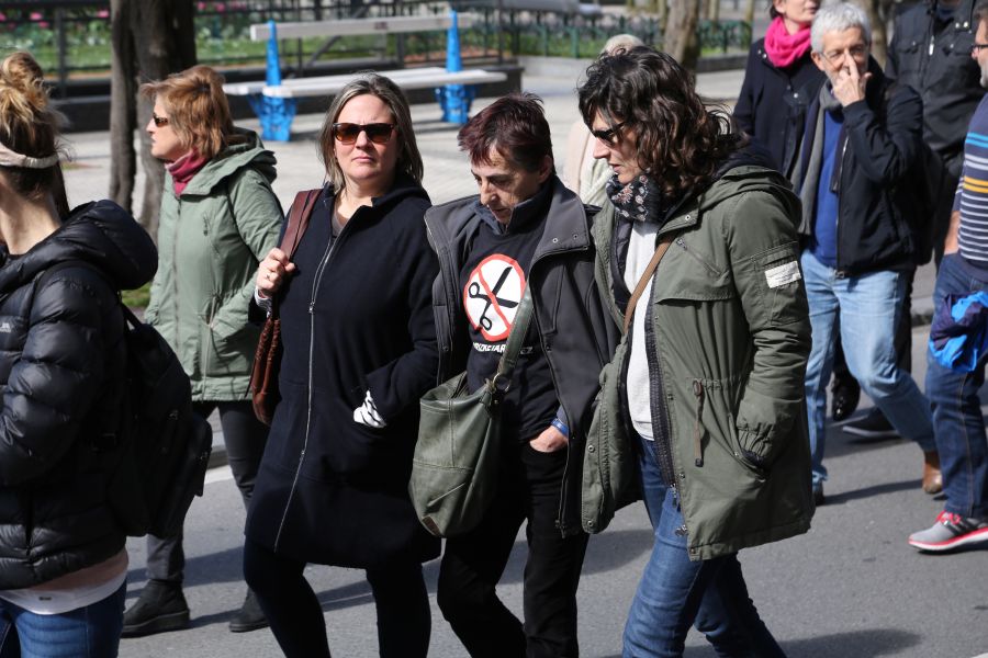 Manifestación del personal trabajador en los distintos sectores de la enseñanza pública con motivo de la jornada de huelga convocada por los sindicatos