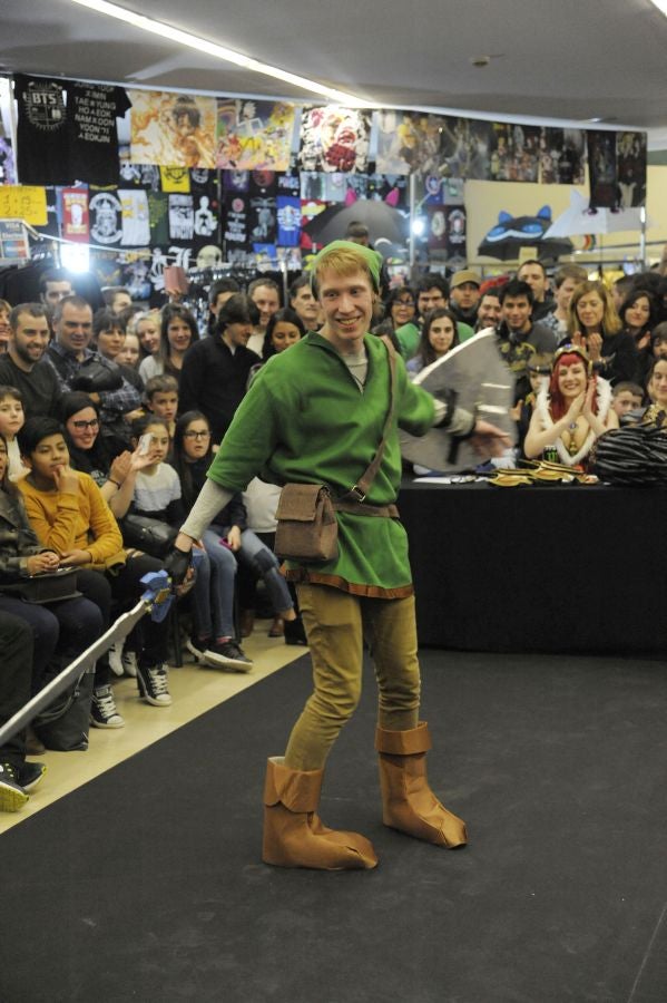 El concurso de cosplay y los premios a los maestros del cómic centran la segunda jornada del Salon Internacional del Cómic y Manga de San Sebastián