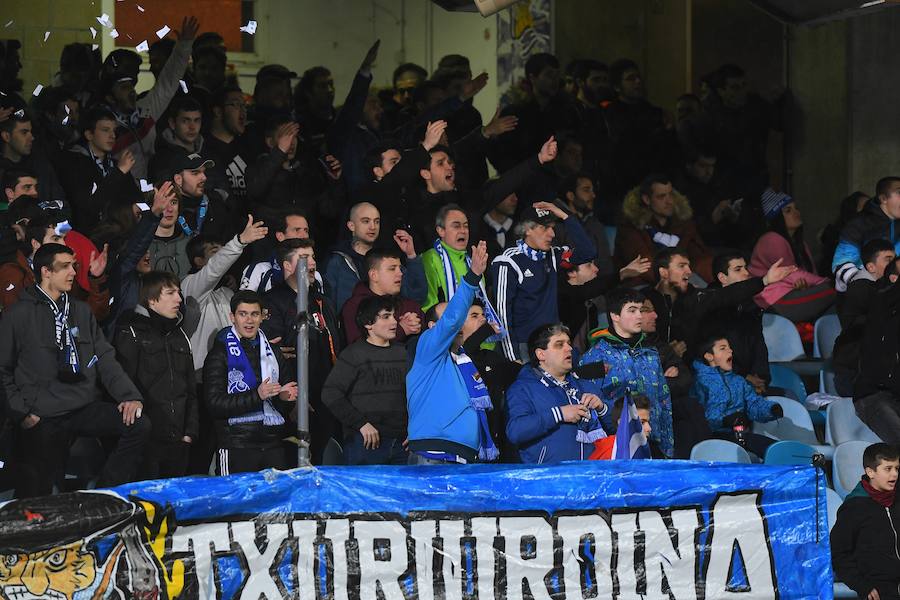 Partido bajo la lluvia en Anoeta entre la Real Sociedad y el Getafe