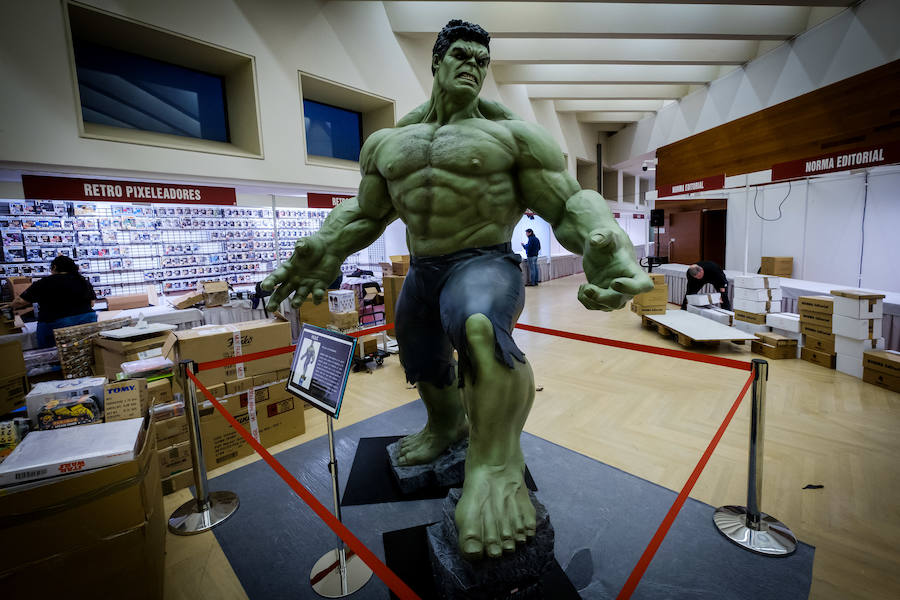 La notable afluencia de visitantes al salón evidencia el tirón del universo del cómic entre los aficionados