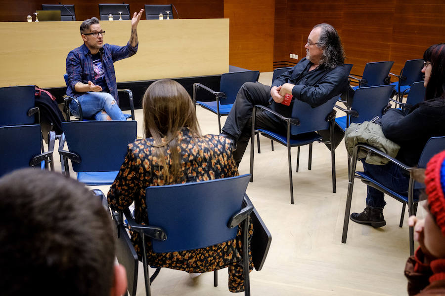 La notable afluencia de visitantes al salón evidencia el tirón del universo del cómic entre los aficionados