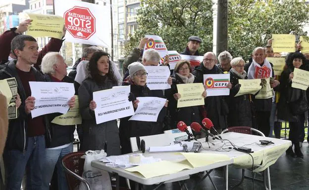 Colectivos sociales de Gipuzkoa reclaman que la nueva RGI atienda a más personas