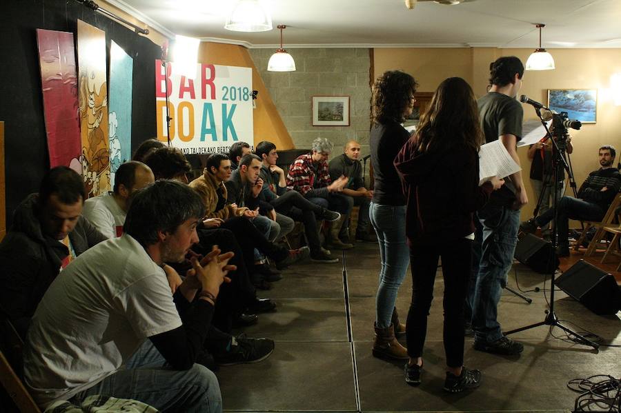 Ia 200 lagunen aurrean aritu ziren finalera iritsitako taldeak. Leitzarrak nagusitu ziren azkenean, baina denak izan ziren garaile