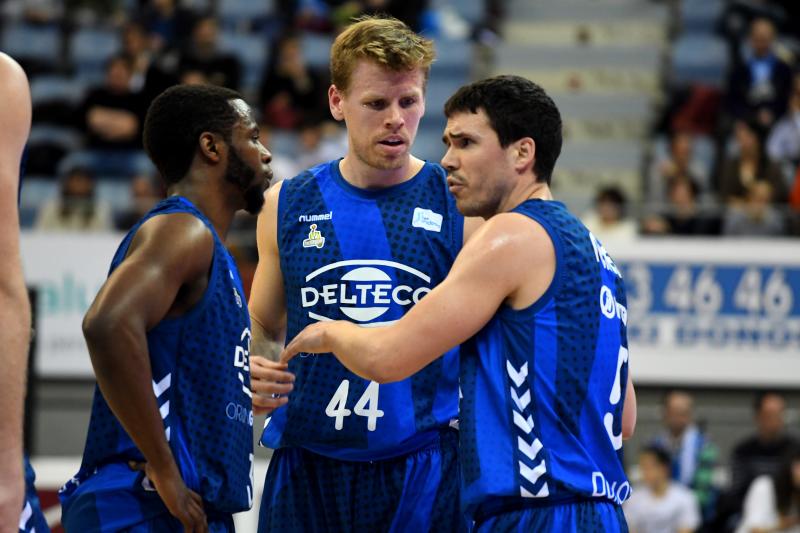 El Baskonia se lleva la victoria, 72-84. Los alaveses hacen valer su calidad para imponerse a un Gipuzkoa Basket que brilló en la primera mitad pero que tuvo que hincar la rodilla ante un rival superior.
