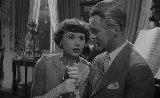 Imagen principal - Harriet Andersson, Gunnar Björnstrand, Inga Landgré y Ulf Palme en diversas escenas de 'Sueños' (1955).