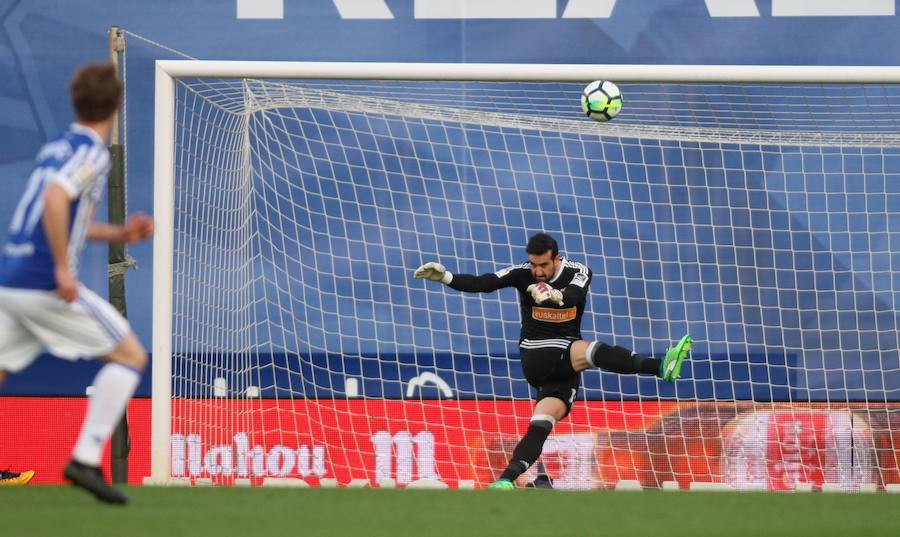 El equipo txuri-urdin se reencuentra con las buenas sensaciones tras esta goleada en Anoeta