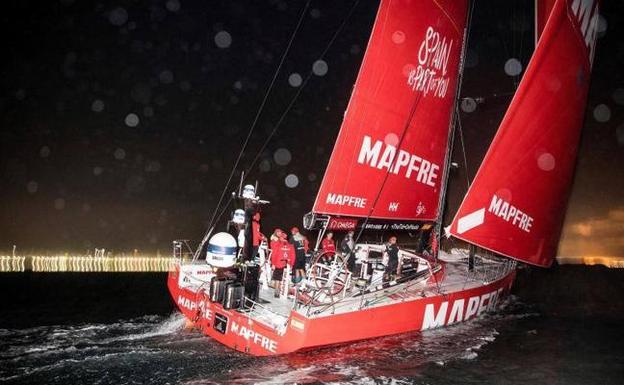 El 'Mapfre' llegó a Itajaí casi cinco días después del ganador