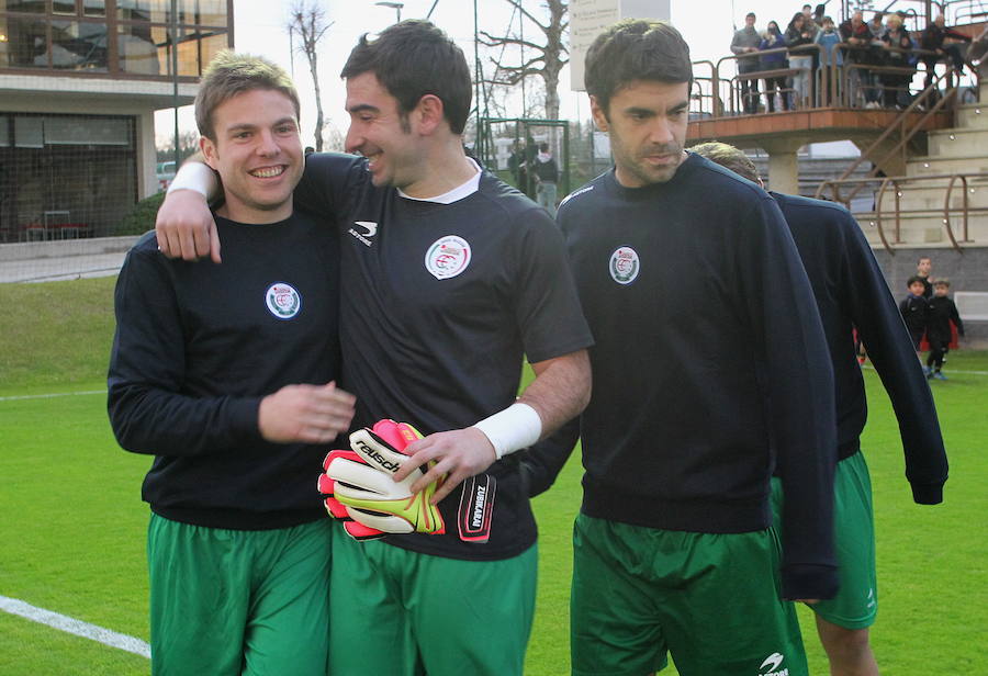 Illarramendi, Zubikarai y Prieto en una concentración de la selección de Euskadi.
