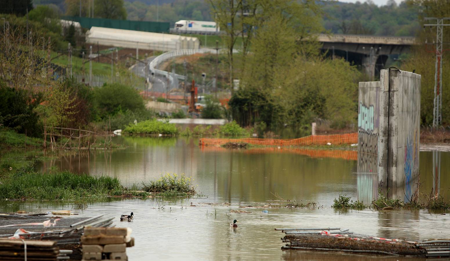 Tras la delicada situación que se vivió con los ríos en Gipuzkoa el miércoles, así han estado el jueves. 